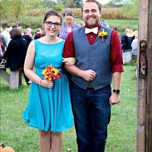 David’s Bridal bridesmaid dress F15701